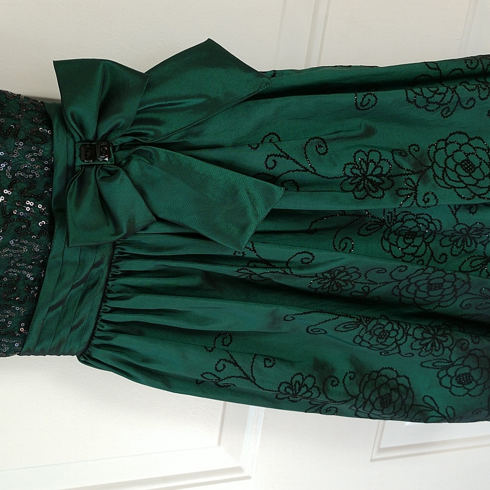 Green Taffeta Dress by Emily West Girls Size 10
